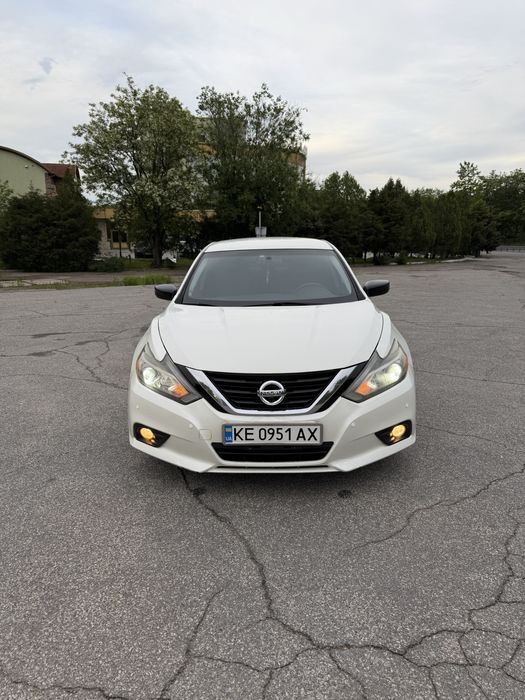 Nissan Altima 2017, 2.5 бензин Автомат
