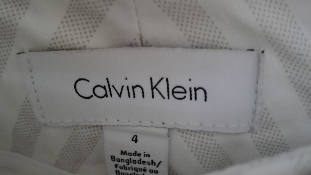 Szorty krótkie spodenki r. M calvin klein białe w paski beżowe