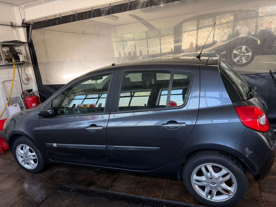 Renault clio III 1.2 16V