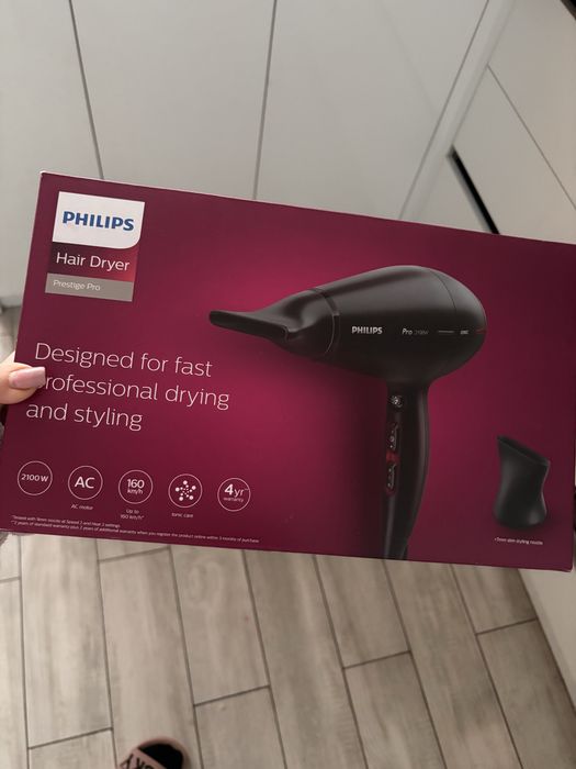 Фен Philips Prestige Pro Ionic