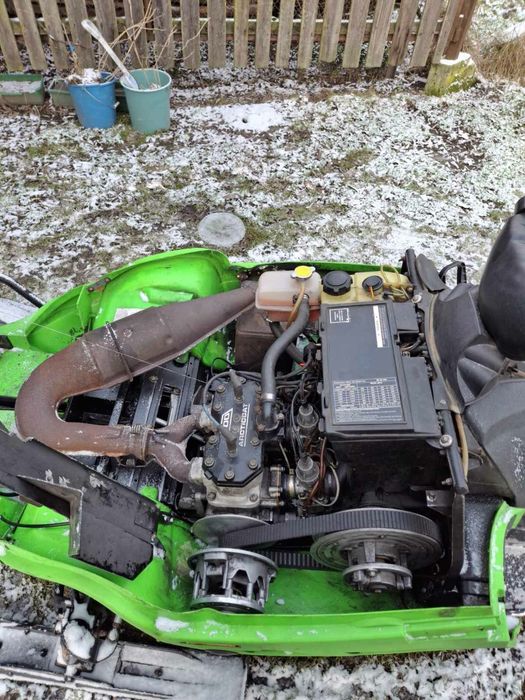 продам снігохід Arctic Cat zr 600