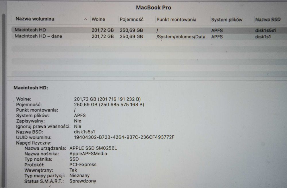 MacBook Pro 15" A1707 i7 16/256, touchbar