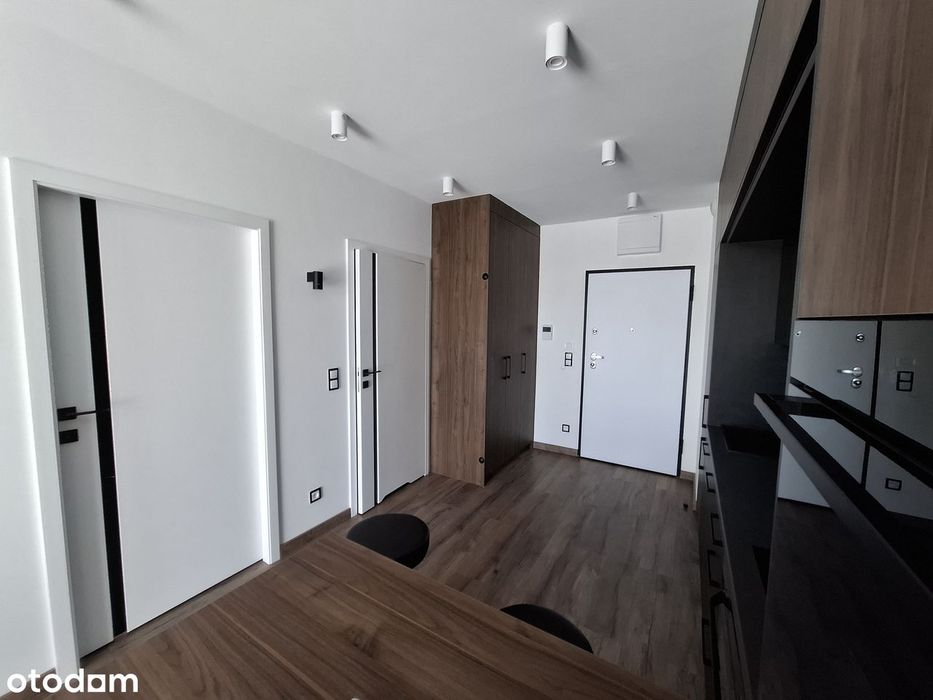 2 Pokoje | 37 m2 | Nowe | Klimatyzacja|Garaż | Włochy| Wysoki standard