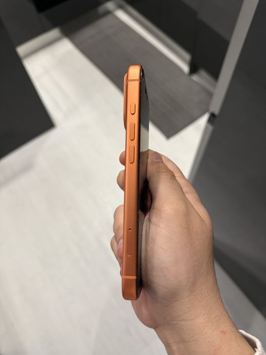 Iphone 17pro impecável c/caixa,fatura nacional,garantia