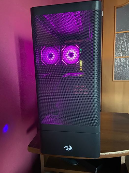 Komputer stacjonarny gamingowy