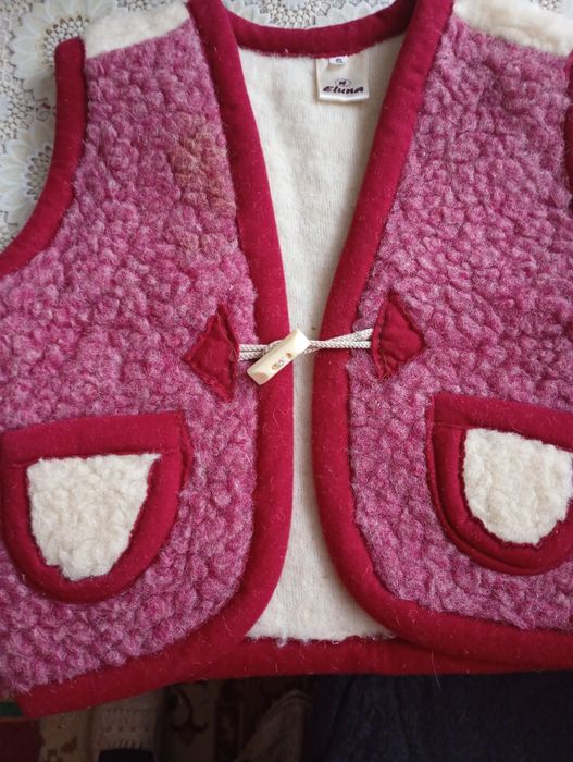 Безрукавка из овчины для деток