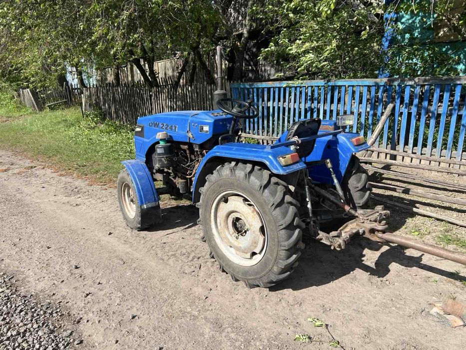 Продам мінітрактор 4х4