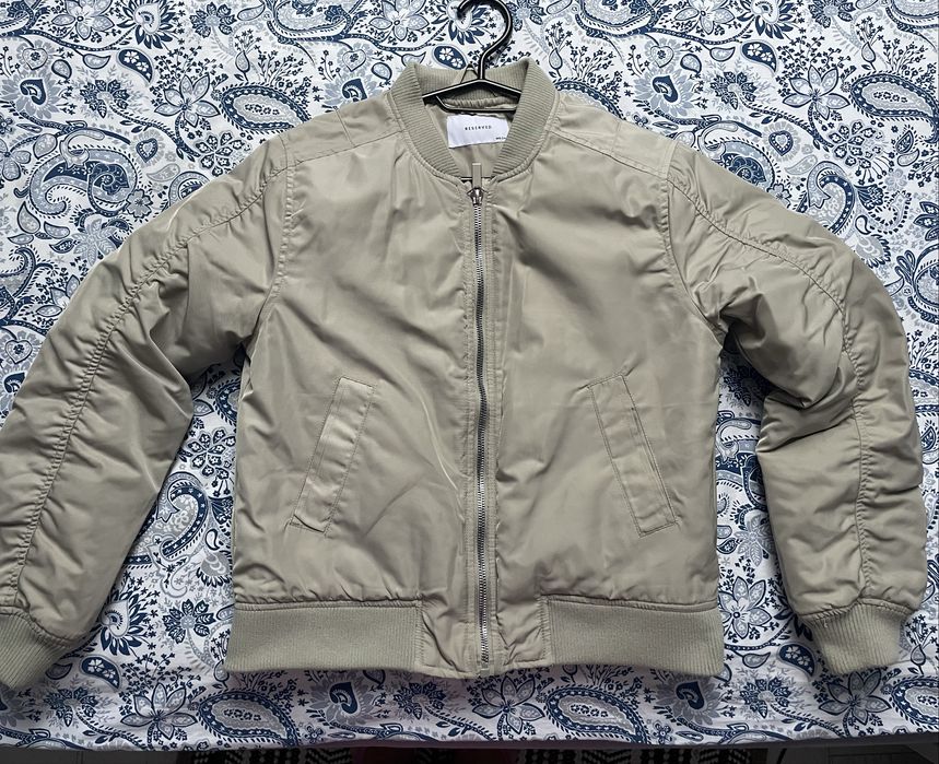 Kurtka bomber Reserved r.146