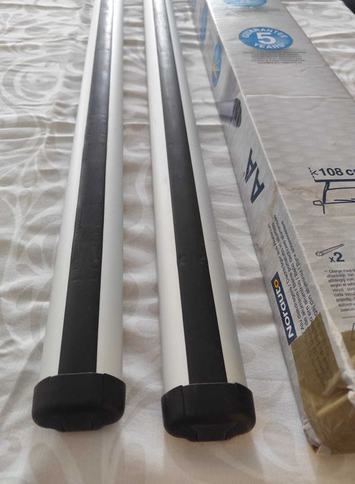 Barras tejadilho Norauto 108 cm + Thule Rapid System 754 + Thule Kit 1019