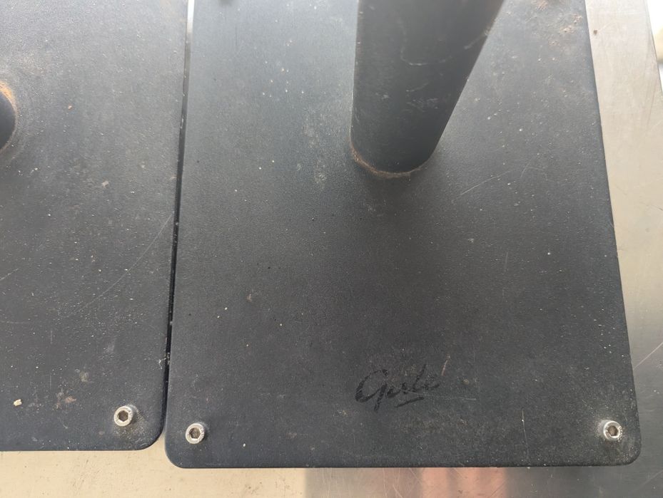 Подставки под акустические колонки Gate