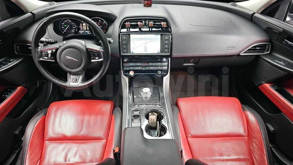 Jaguar XE 20d R-Sport З ПДВ