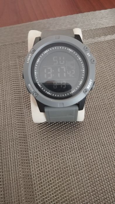 Sprzedam zegarek smartwacht