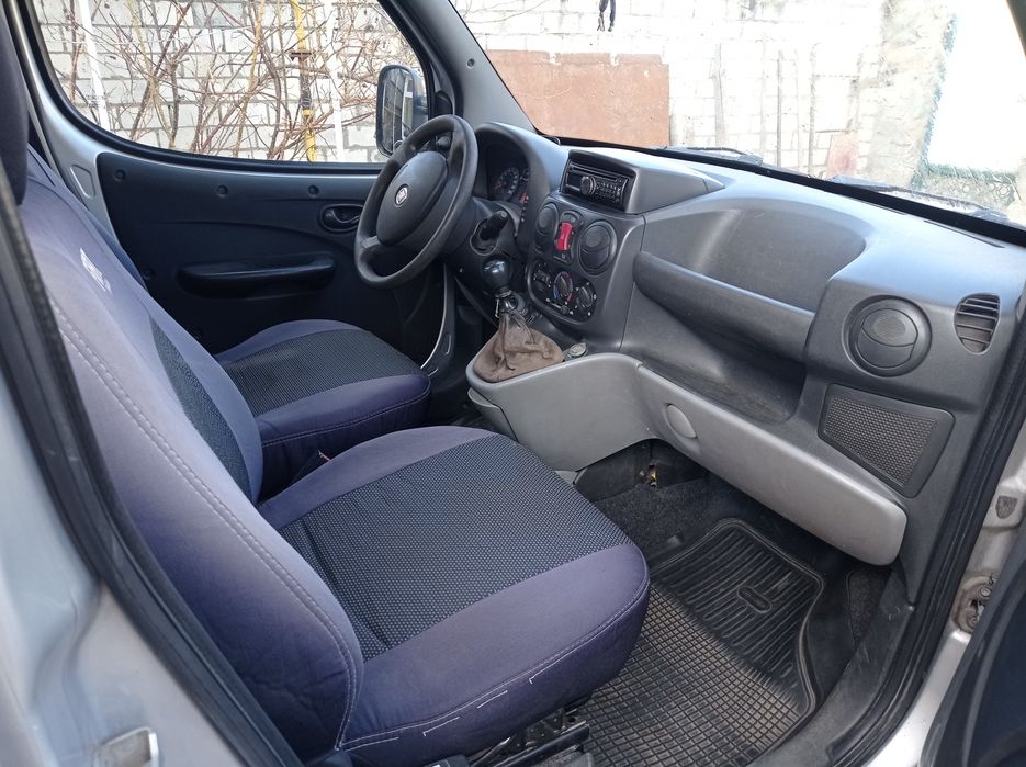 Fiat Doblo  2012