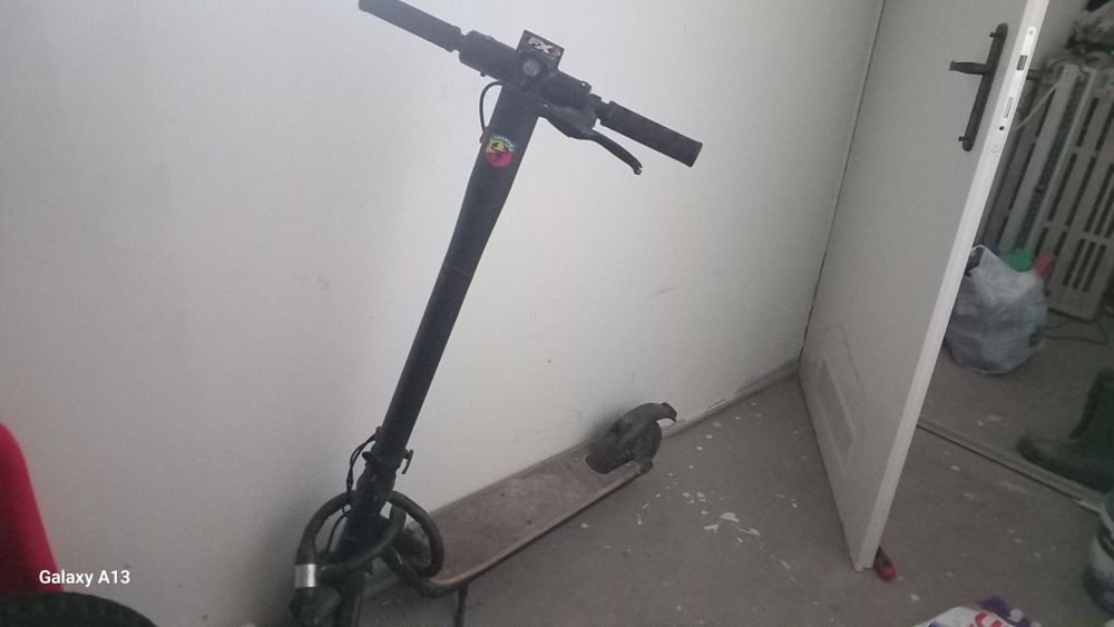 Sprzedam hulajnoga  elektryczną