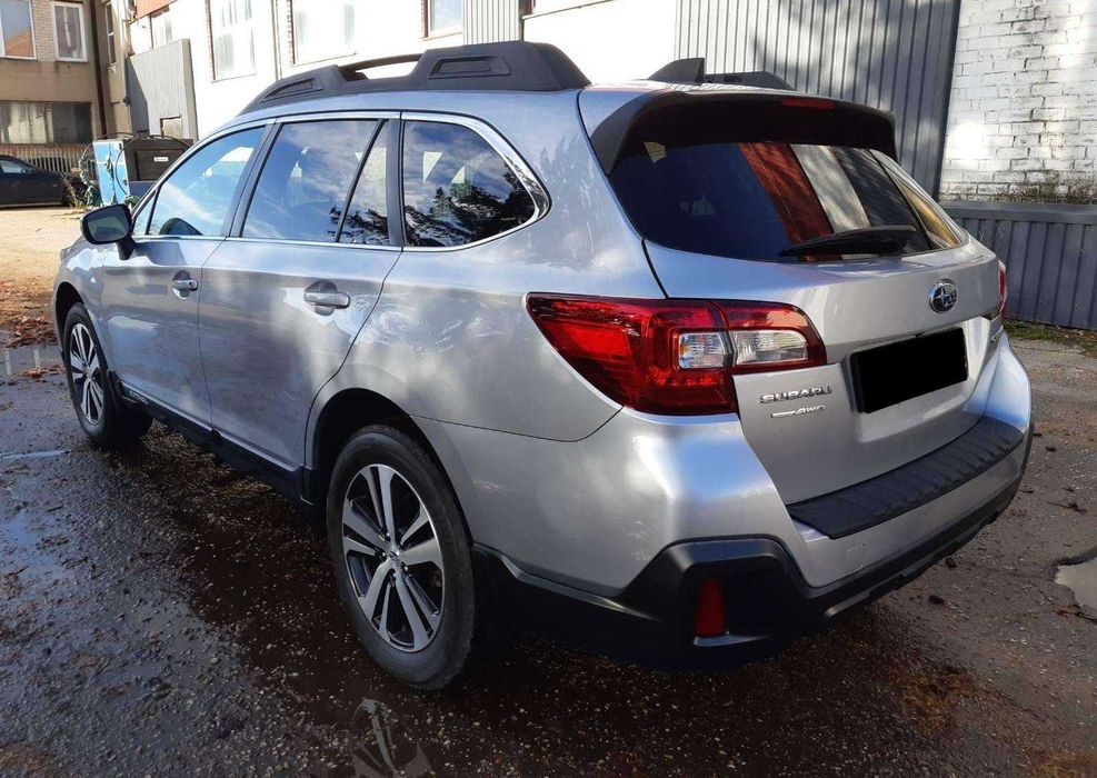 Subaru Outback 2018 2.5