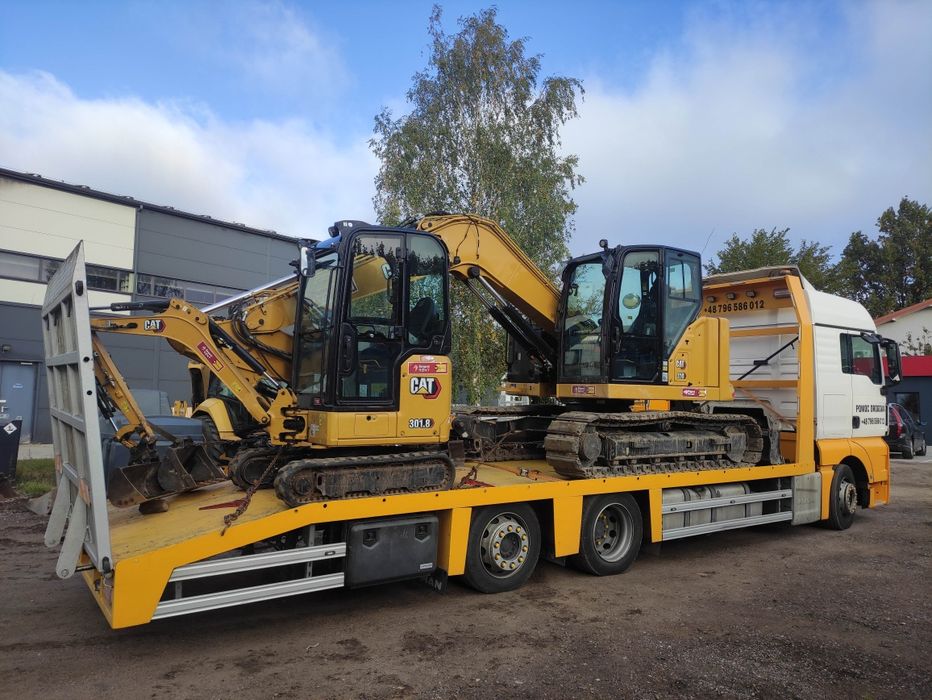 Transport maszyn samochodów osobowych Busów Usługi transportowe Laweta