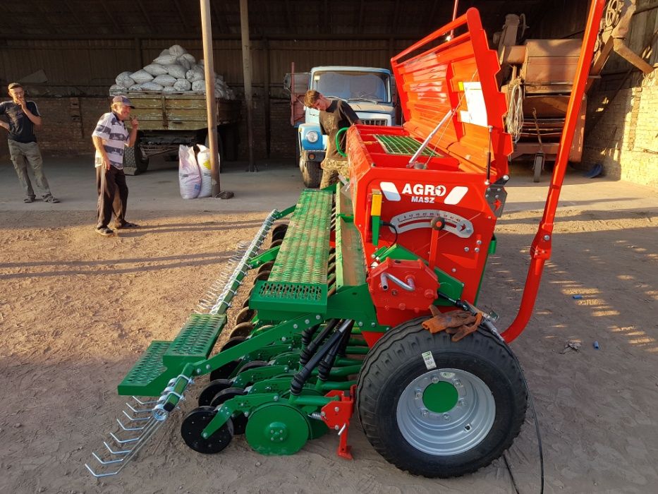 Сівалка сеялка зернова 3.5 м Agro-Masz SR350 Amazone