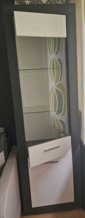 Nowoczesny słupek / witryna z przeszkleniem – biały + grafit