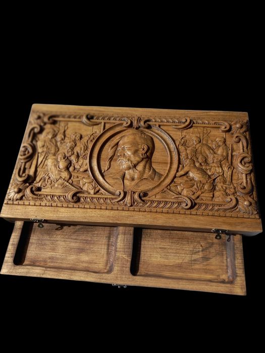 Скринька для монет ,кейс для монет бокс для монет