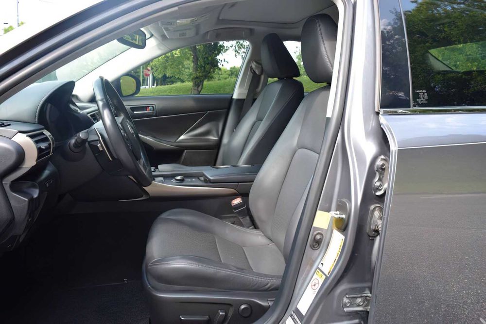 Lexus IS 350      2015