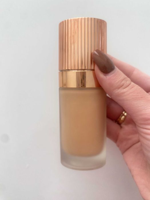 CHARLOTTE TILBURY Airbrush Flawless Foundation 5N Neutral podkład 30ml