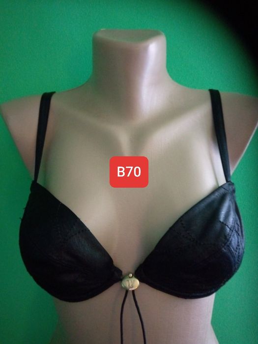 Б юсгалтер-  топ