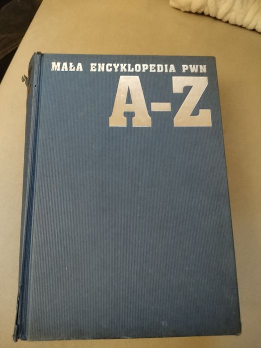 Mała encyklopedia A-Z PWN