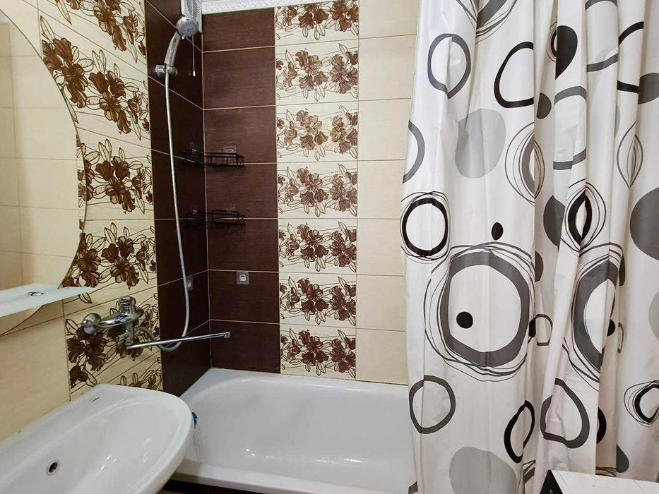 Оренда гарного 1-кімнатного житла поруч з ТРЦ ГОЛІВУД.