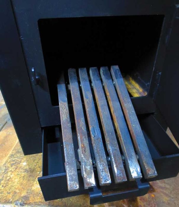 Пічка буржуйка з подвійною камерою тривалого горіння. 12