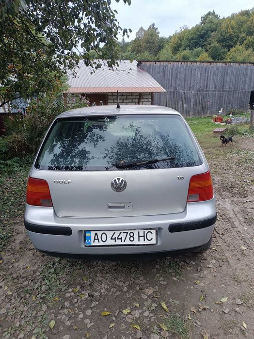 Продається гольф 4
