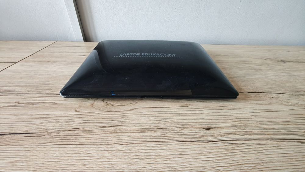 Laptop edukacyjny