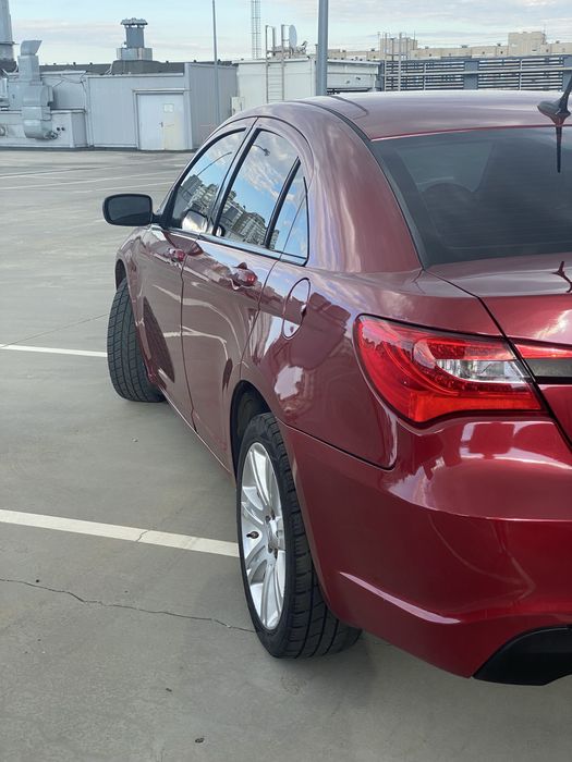 Chrysler 200 2013г.в.