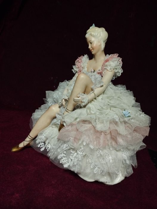 Кружевница "Балерина на вершине Успеха", 23см, UnterWeisBach, Германия