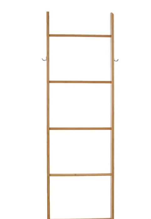 Escadas em bambu novas