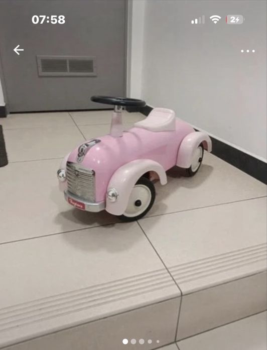 Chodzik dla dziecka samochodzik