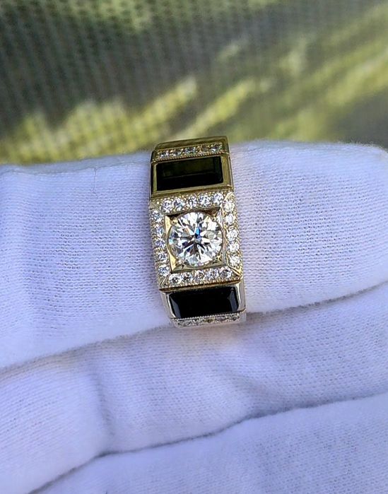 Печатка Перстень діаманти 1,65 ct