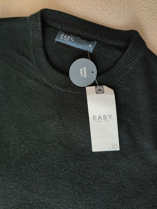 Easy czarny klasyczny sweter r.M super soft