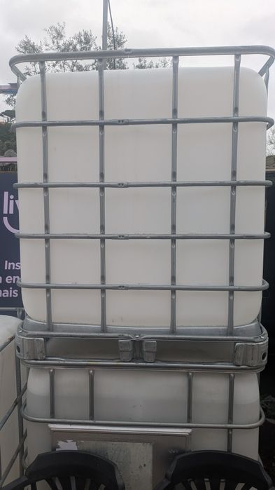 Cubas 1000 litros IBC