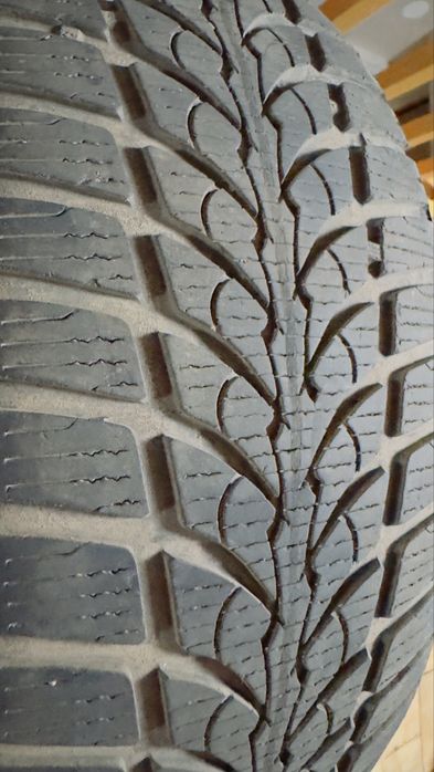 Opony zimowe 205/55R16 2 szt. Stan dobry