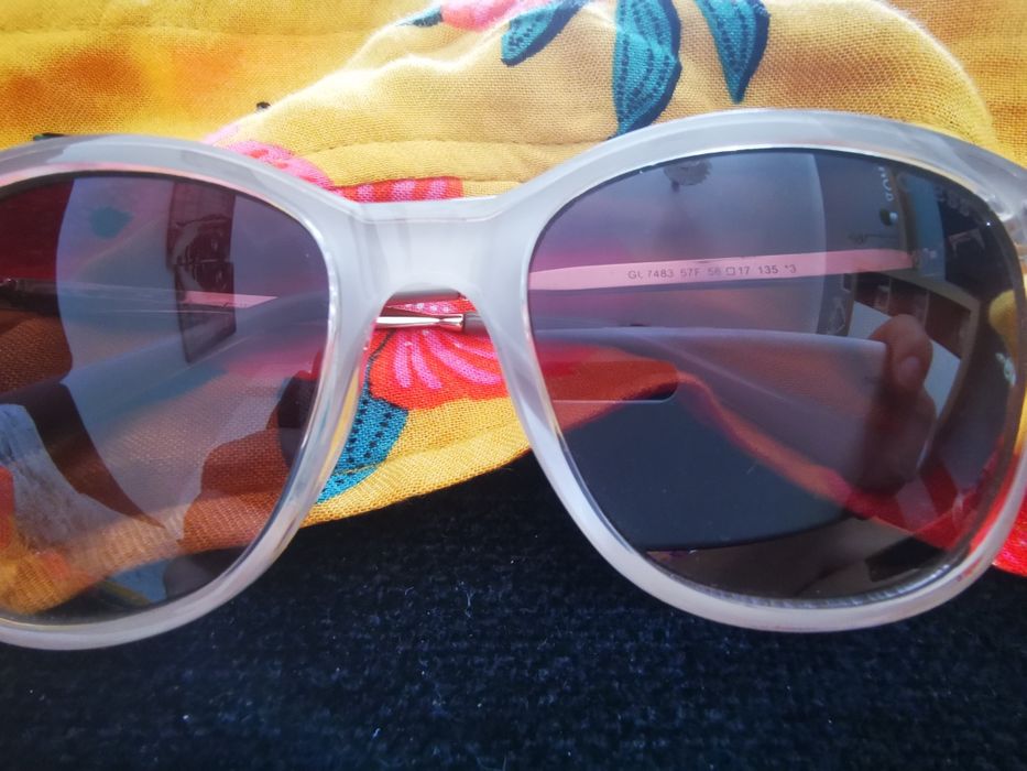 Guess oculos de sol