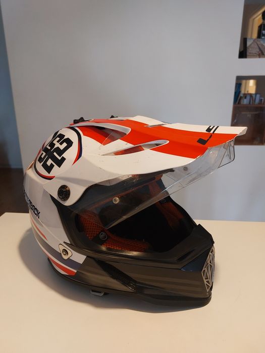 Vendo capacete LS2