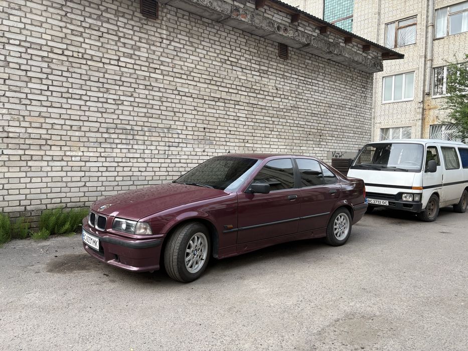 Продам Bmw e36 m43b16