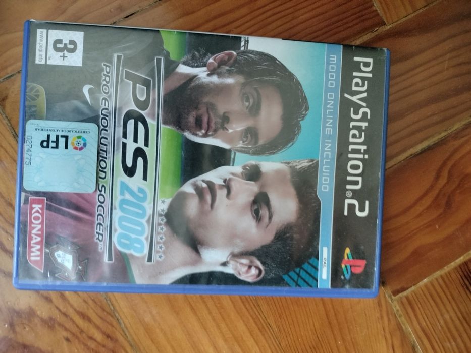 PS2  em ótimo estado com alguns jogos