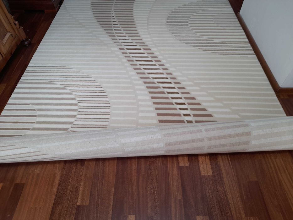 Dywan z wełną 290 cm x 200 cm - NOWY