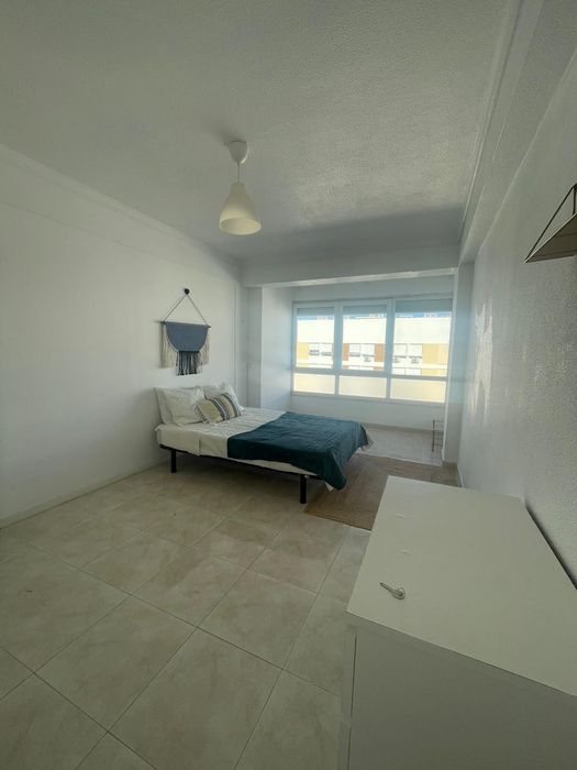 Quarto Individual Portela de Sacavem