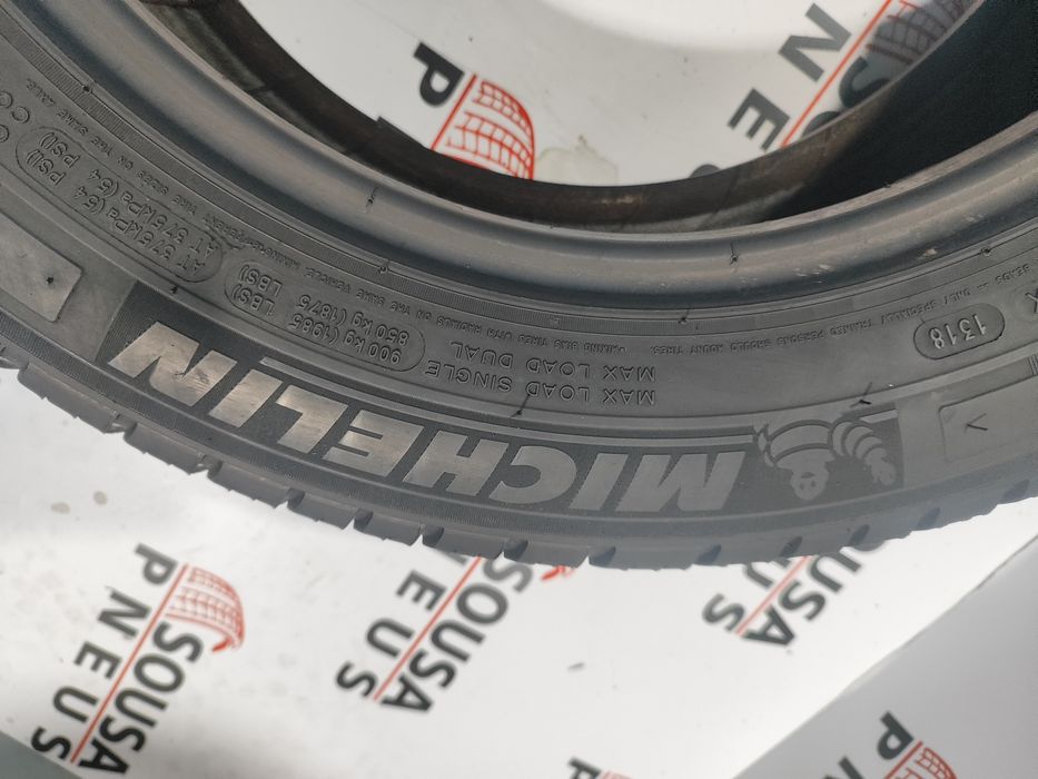 2 pneus semi novos 215-60R17 C - Michelin Agilis - Oferta dos Portes