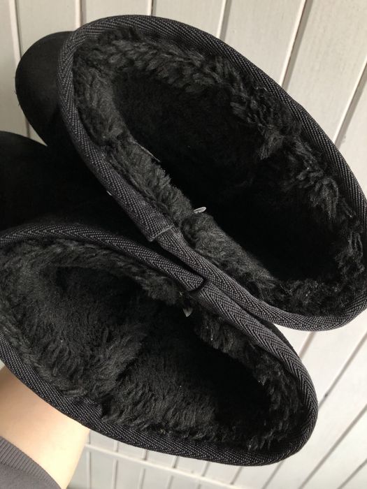 UGG śniegowce zamszowe EMU Classic czarne skóra owcza wełna zamsz 39