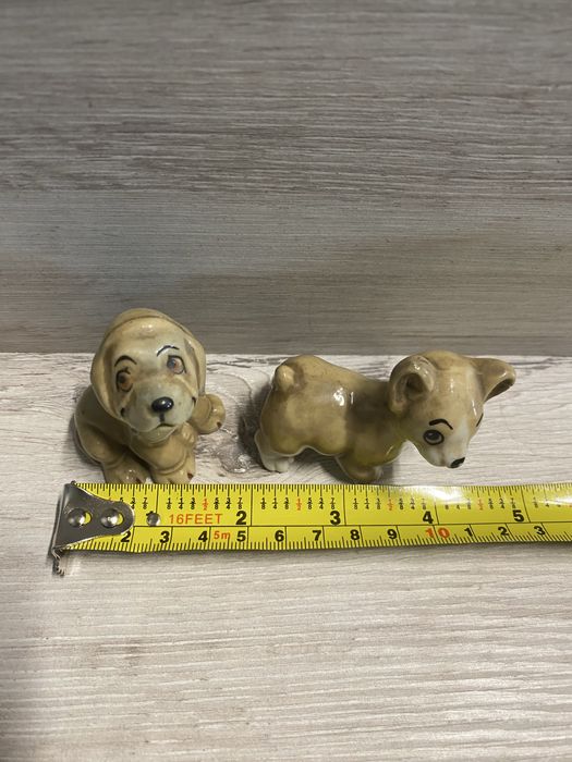 Dwie figurki ozdobne