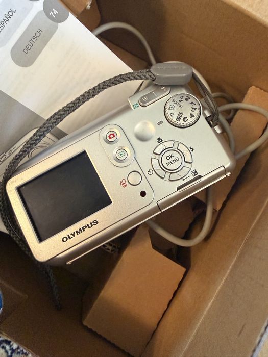 olympus zoom - купити цифрові фотокамери - Ціна на OLX.ua