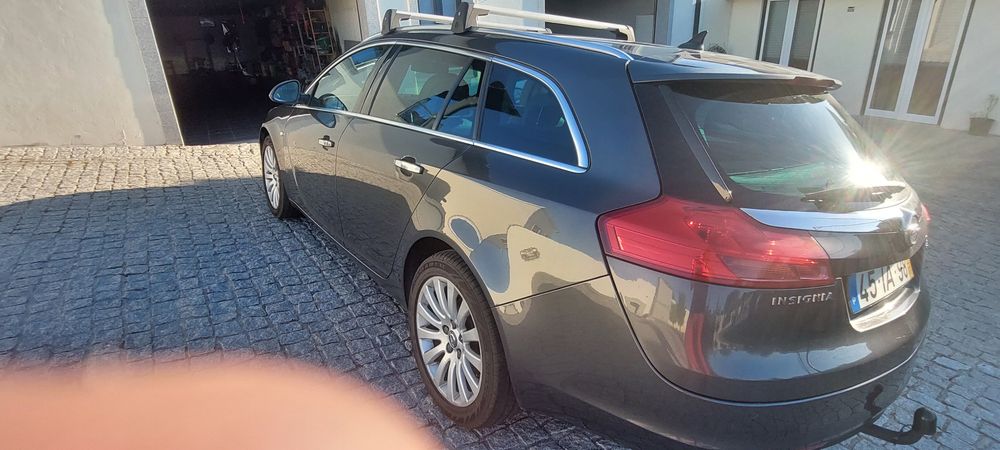 Opel Insignia Sport Tourer 2.0 CDTI 130 CV – 2009 – Excelente Estado
